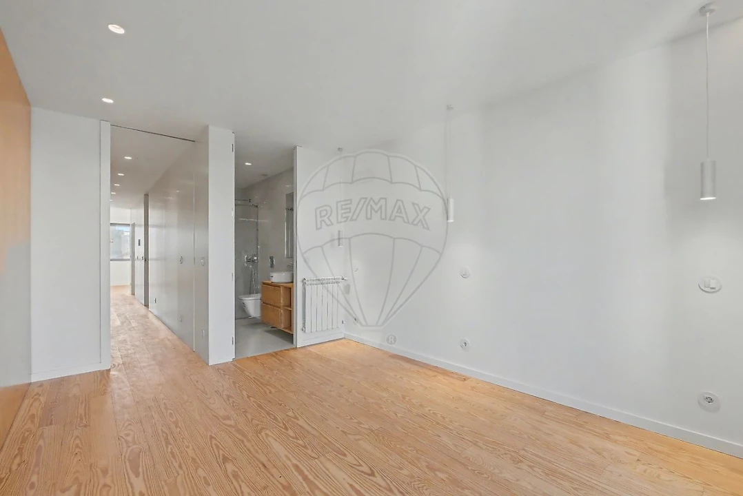 Moradia T4 para Venda em Matosinhos e Leça da Palmeira Foto 13