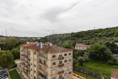 Apartamento T2 para Venda em Queluz e Belas