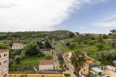 Apartamento T2 para Venda em Queluz e Belas