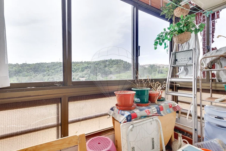 Apartamento T2 para Venda em Queluz e Belas Foto 24