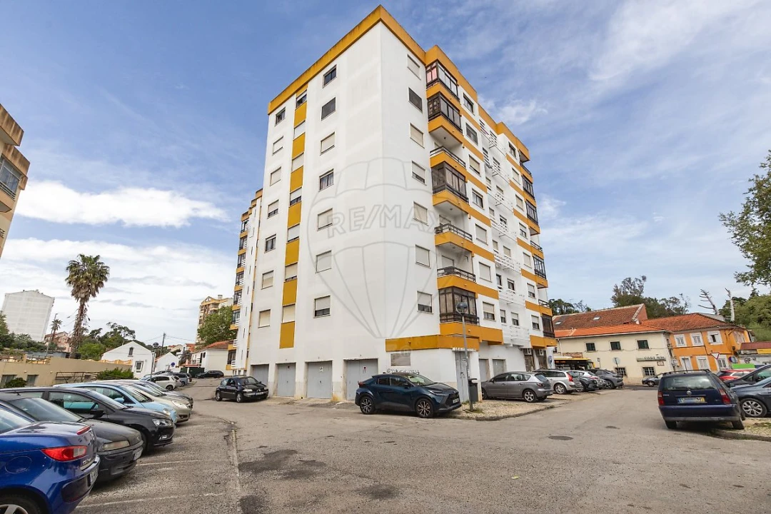 Apartamento T2 para Venda em Queluz e Belas Foto 8