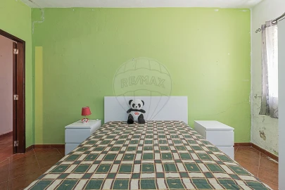 Moradia T2 para Venda em Enxara do Bispo, Gradil e Vila Franca do Rosário