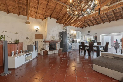 Moradia T2 para Venda em Enxara do Bispo, Gradil e Vila Franca do Rosário