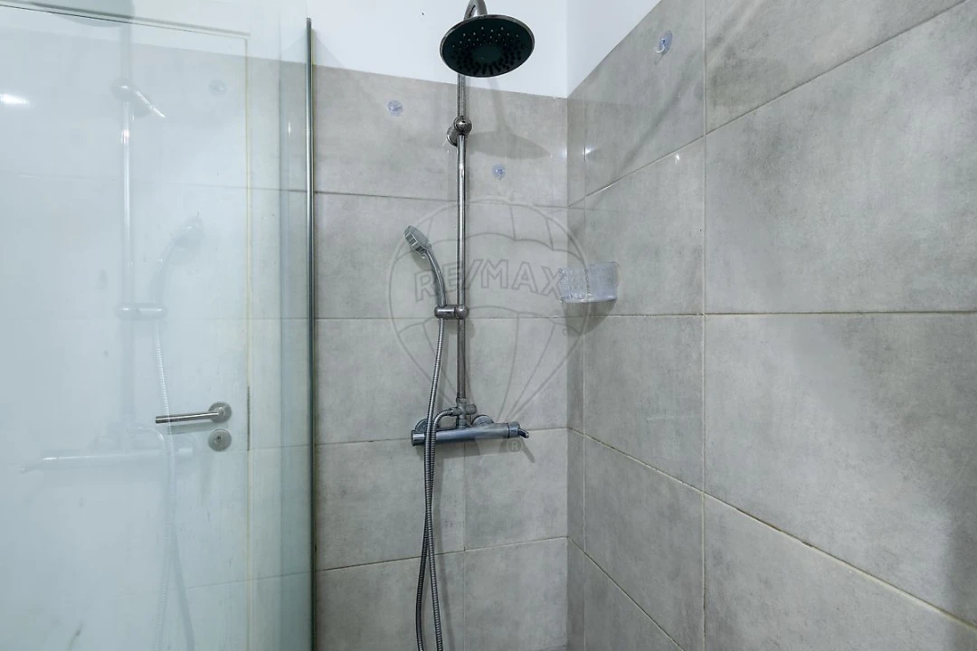 Apartamento T2 para Arrendamento em Odivelas Foto 15