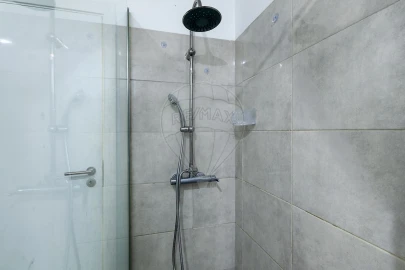 Apartamento T2 para Arrendamento em Odivelas