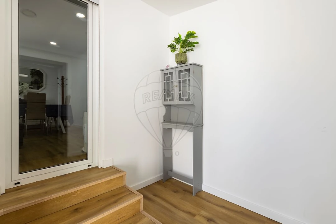 Apartamento T2 para Arrendamento em Odivelas Foto 1