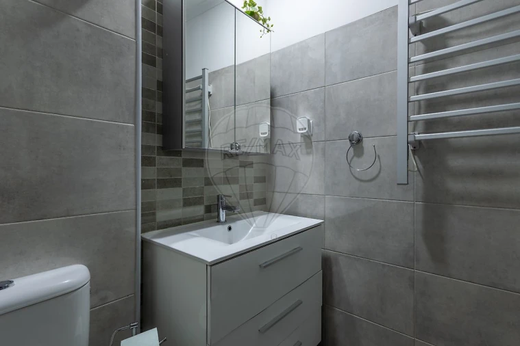 Apartamento T2 para Arrendamento em Odivelas Foto 16