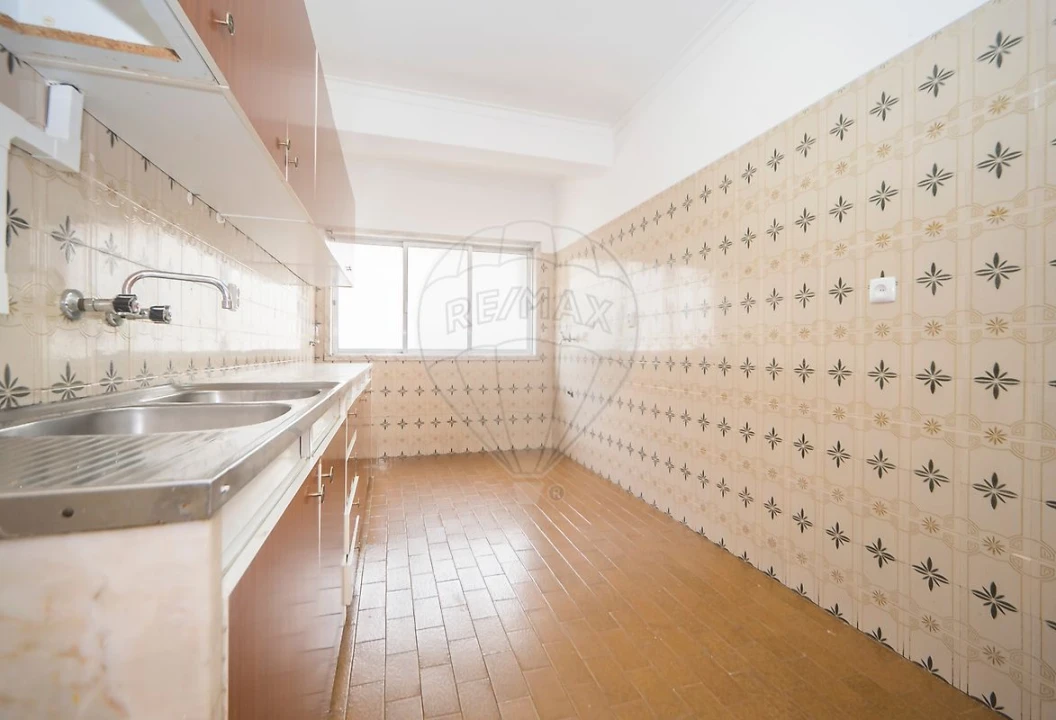 Apartamento T3 para Venda em Corroios Foto 4