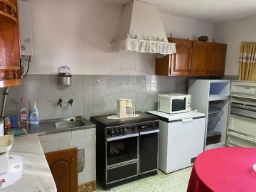 Moradia T4 para Venda em Loureiro