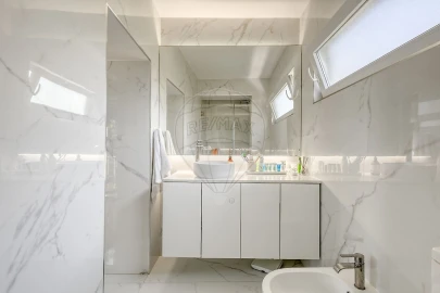 Moradia T5 para Venda em Milheiros