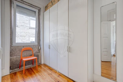 Moradia T5 para Venda em Milheiros