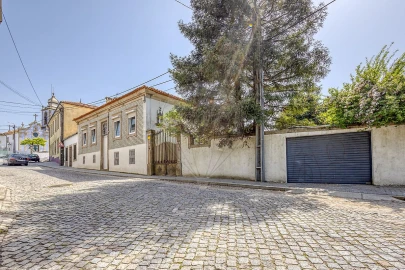 Moradia T5 para Venda em Milheiros