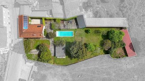 Moradia T5 para Venda em Milheiros