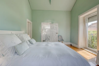 Moradia T5 para Venda em Milheiros