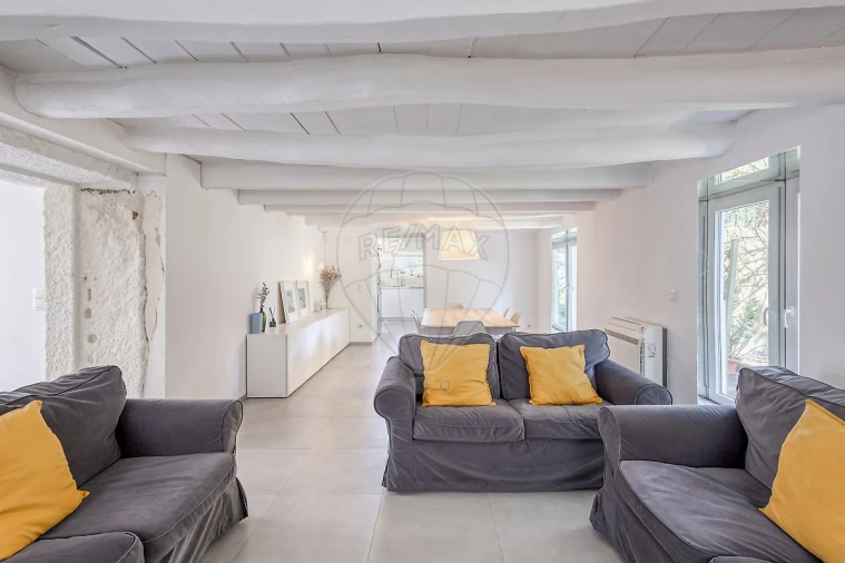 Moradia T5 para Venda em Milheiros Foto 29