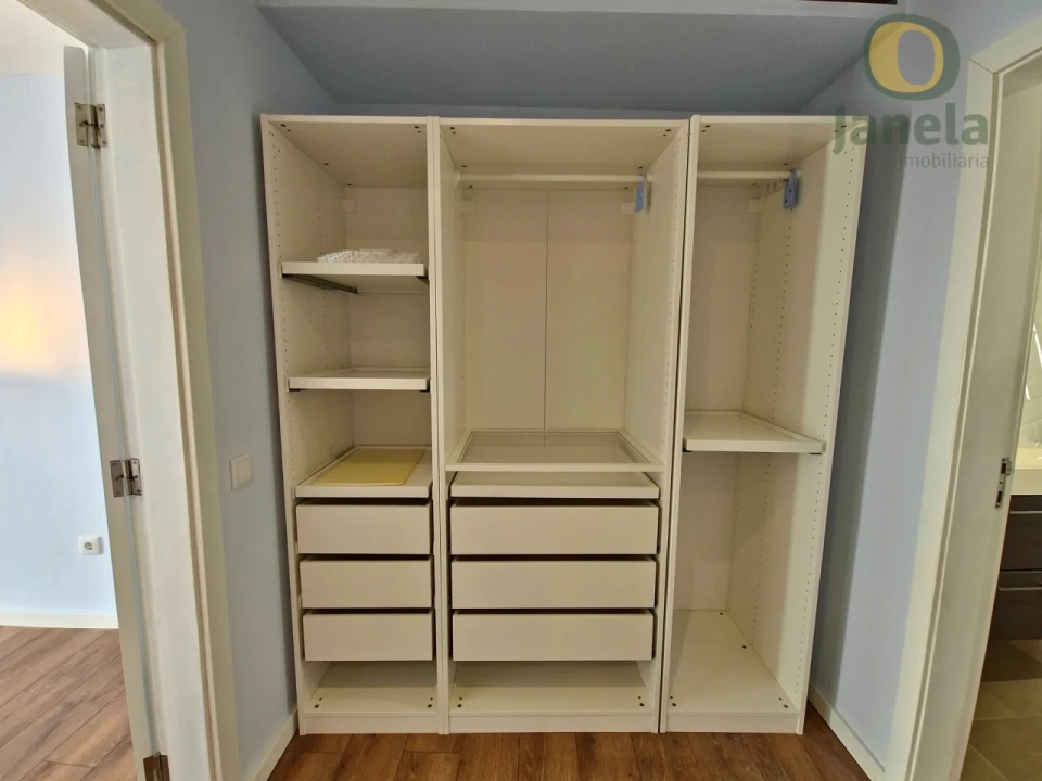 Moradia T7 para Venda em Montenegro Foto 15