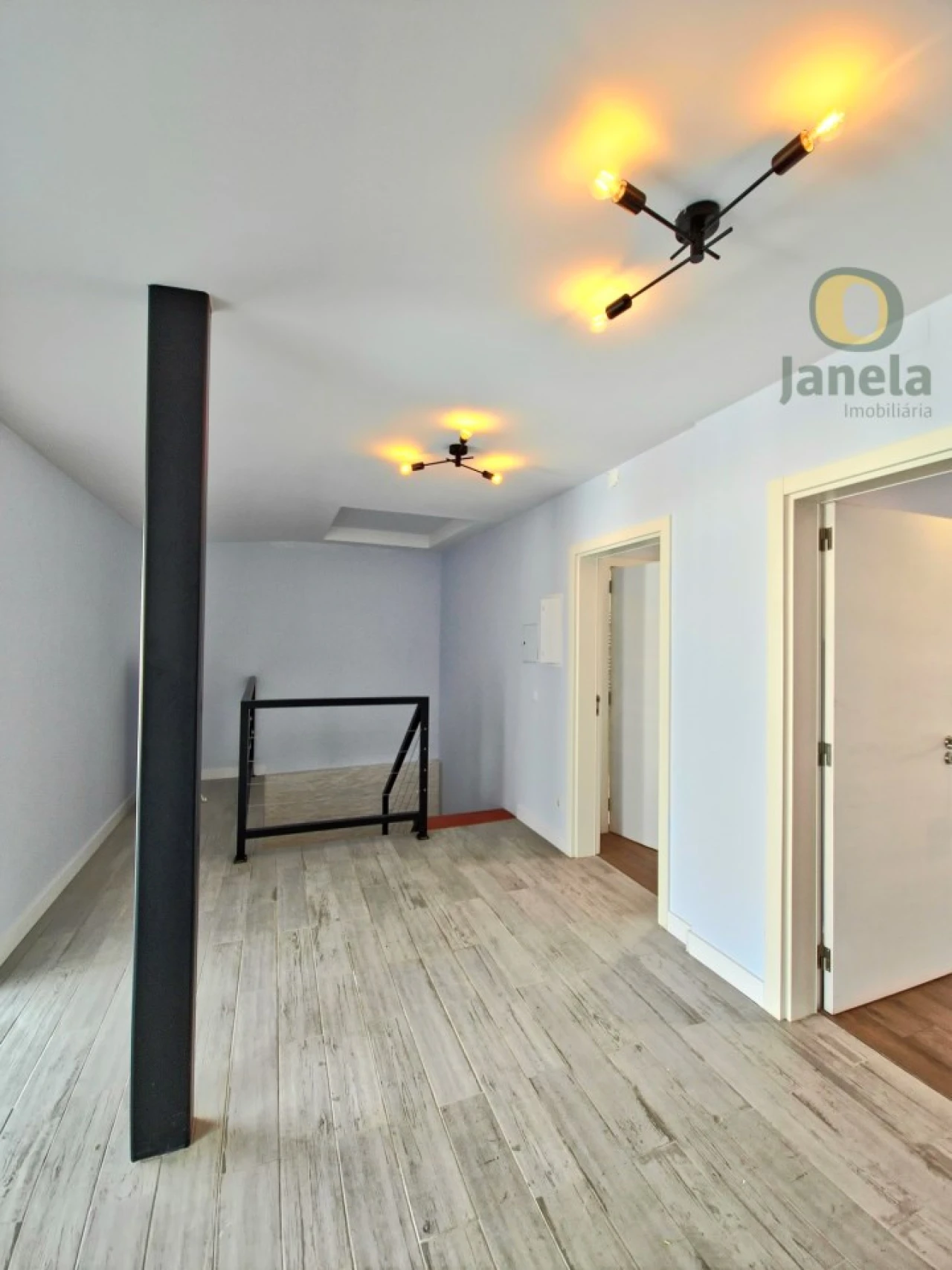 Moradia T7 para Venda em Montenegro Foto 31