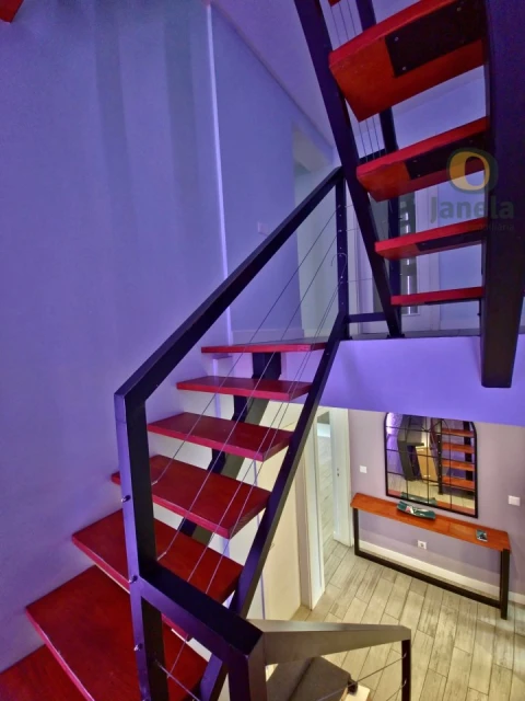 Moradia T7 para Venda em Montenegro