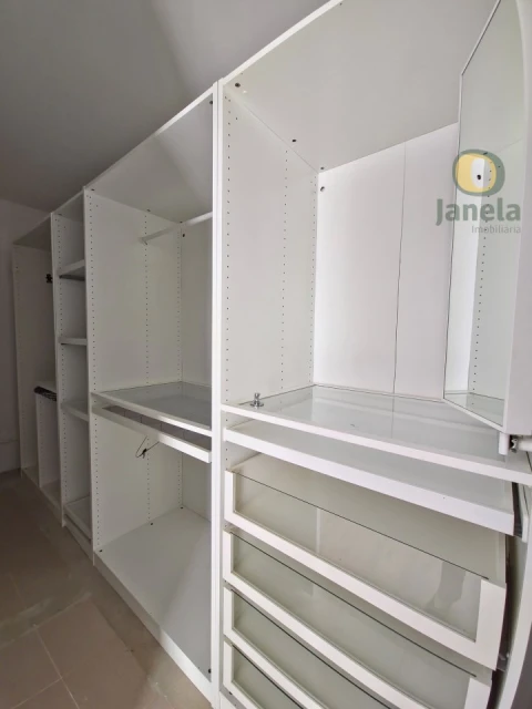 Moradia T7 para Venda em Montenegro