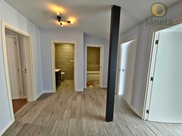 Moradia T7 para Venda em Montenegro