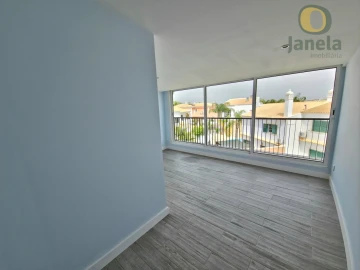 Moradia T7 para Venda em Montenegro