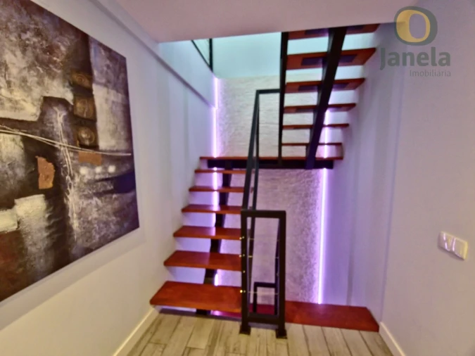 Moradia T7 para Venda em Montenegro Foto 10