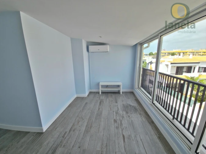 Moradia T7 para Venda em Montenegro Foto 34