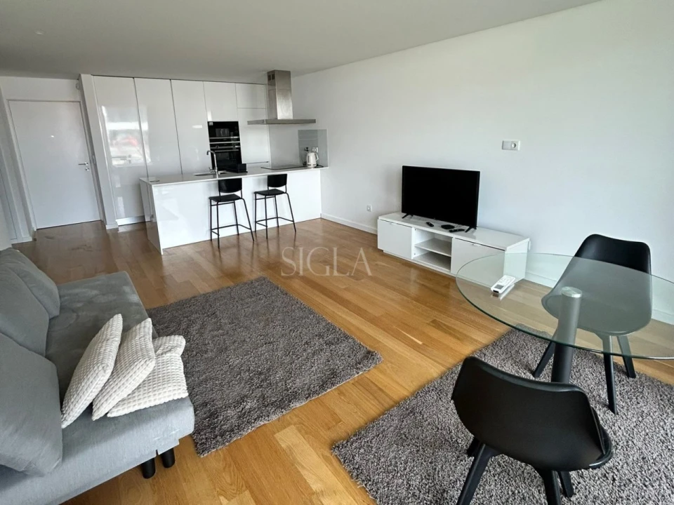 Apartamento T1 para Arrendamento em Canidelo Foto 2