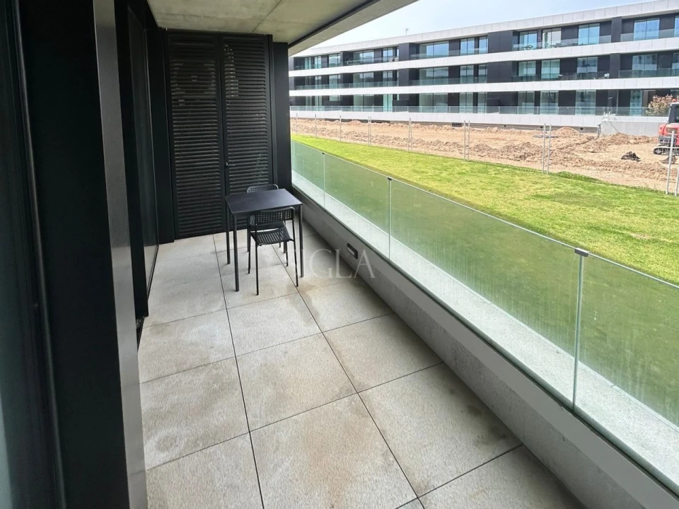 Apartamento T1 para Arrendamento em Canidelo Foto 4