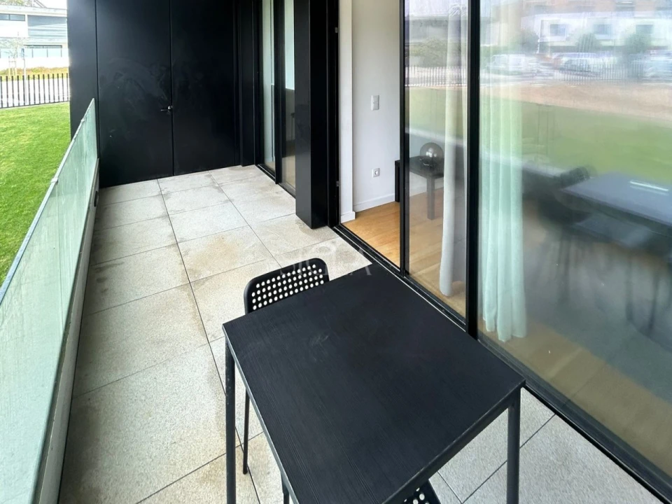 Apartamento T1 para Arrendamento em Canidelo Foto 5