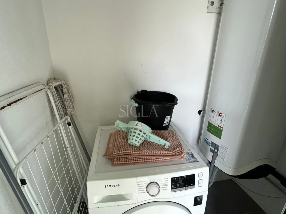 Apartamento T1 para Arrendamento em Canidelo Foto 13