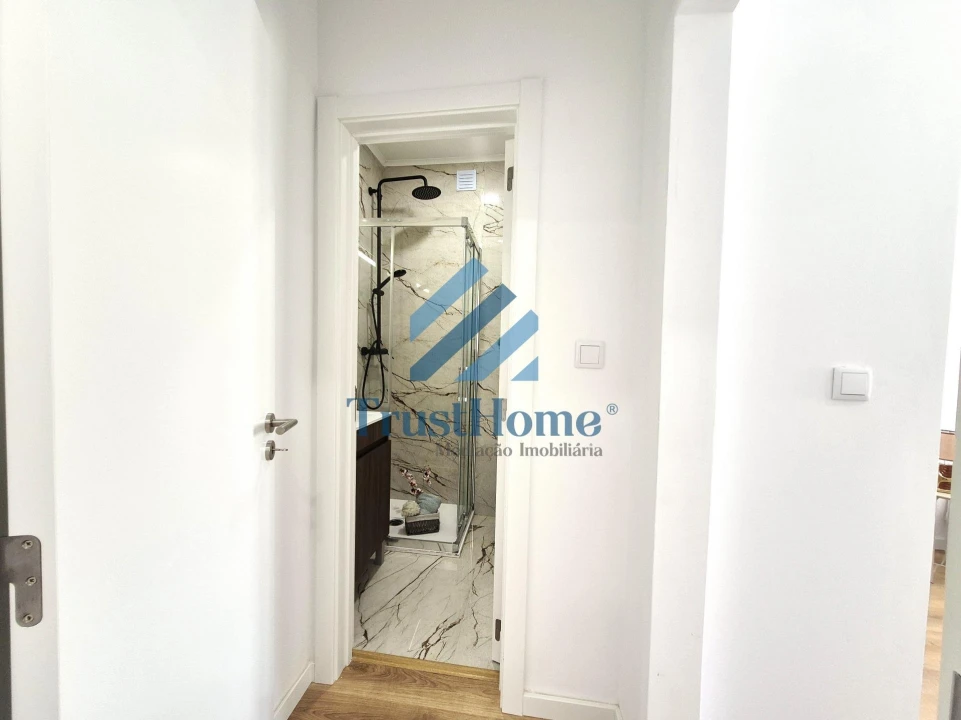 Apartamento T3 para Venda em Benfica Foto 18