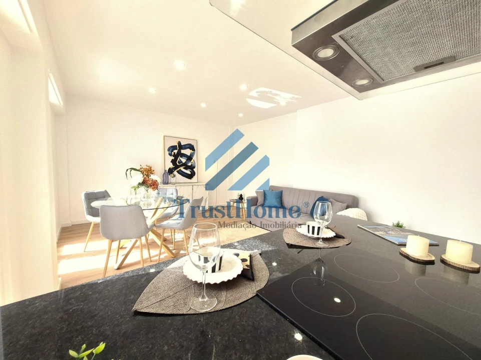 Apartamento T3 para Venda em Benfica Foto 6