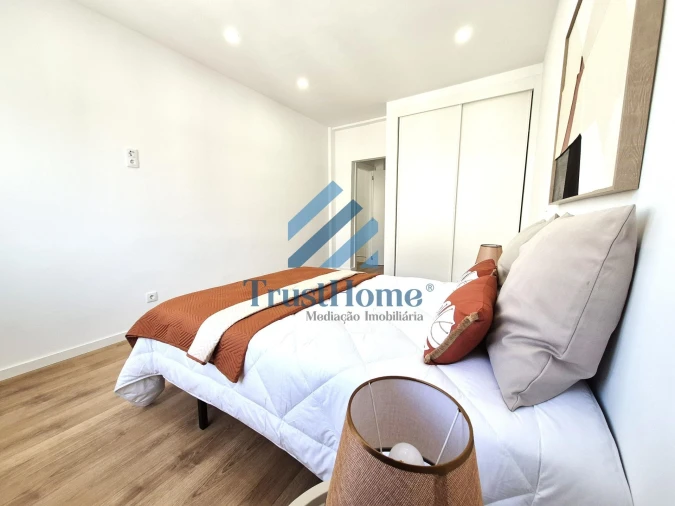 Apartamento T3 para Venda em Benfica Foto 22