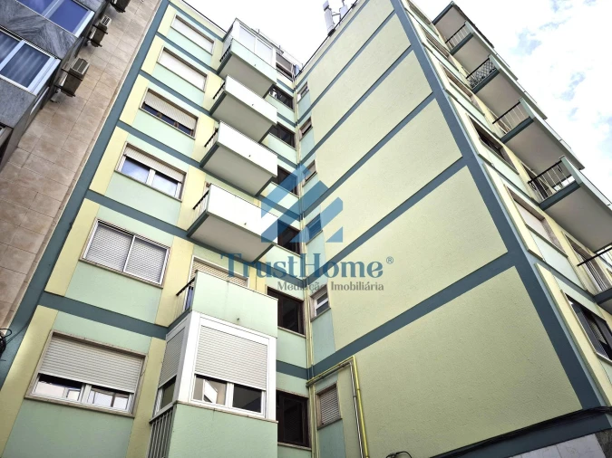 Apartamento T3 para Venda em Benfica Foto 27