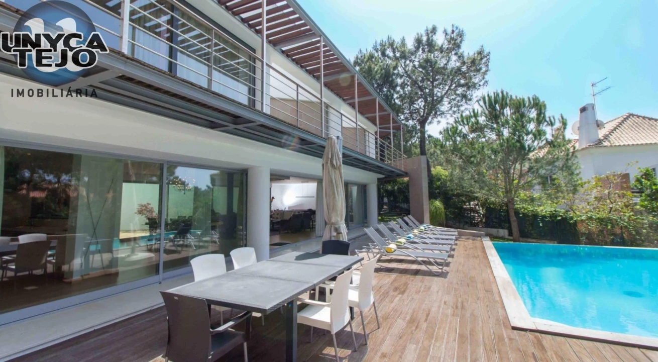 Moradia T4 para Arrendamento férias em Carvalhal Foto 1