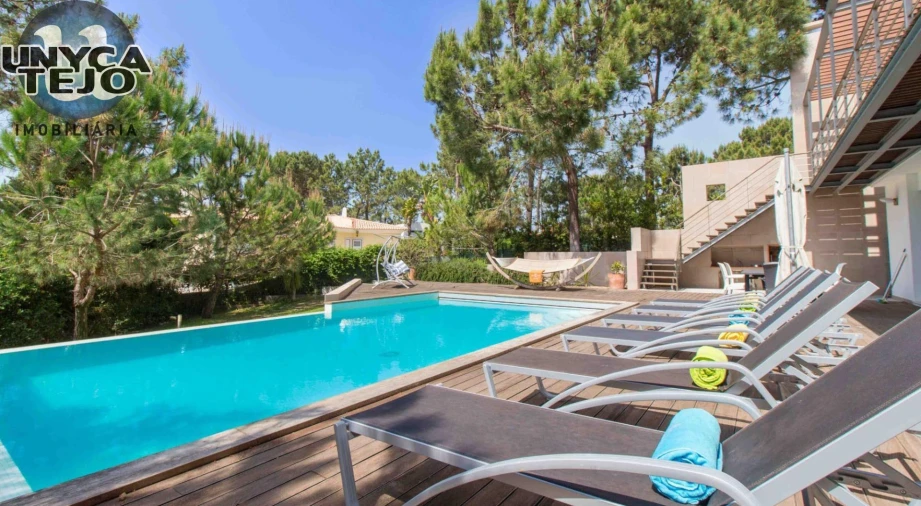 Moradia T4 para Arrendamento férias em Carvalhal Foto 2