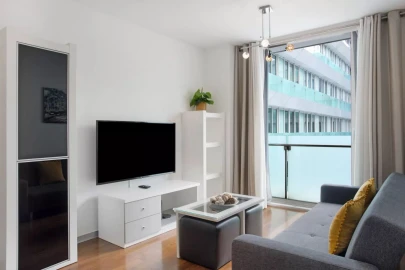 Apartamento T1 para Arrendamento férias em Funchal (Se)