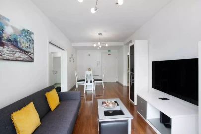 Apartamento T1 para Arrendamento férias em Funchal (Se)