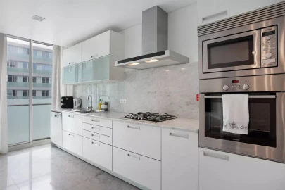 Apartamento T1 para Arrendamento férias em Funchal (Se)