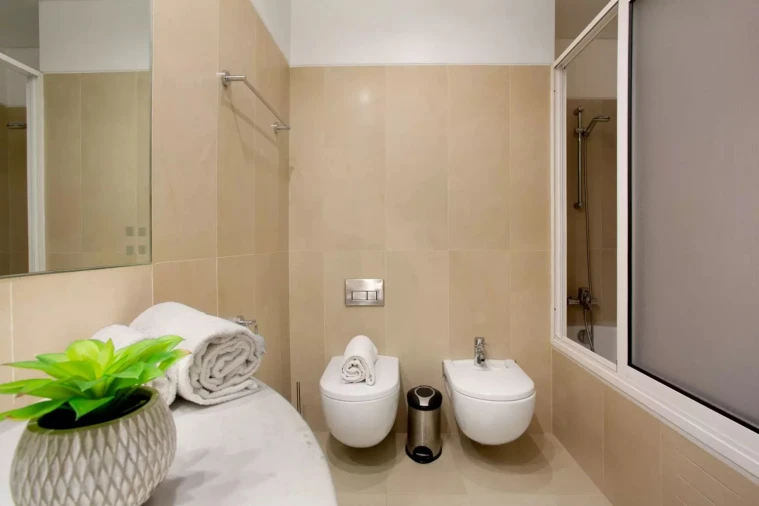 Apartamento T1 para Arrendamento férias em Funchal (Se) Foto 17