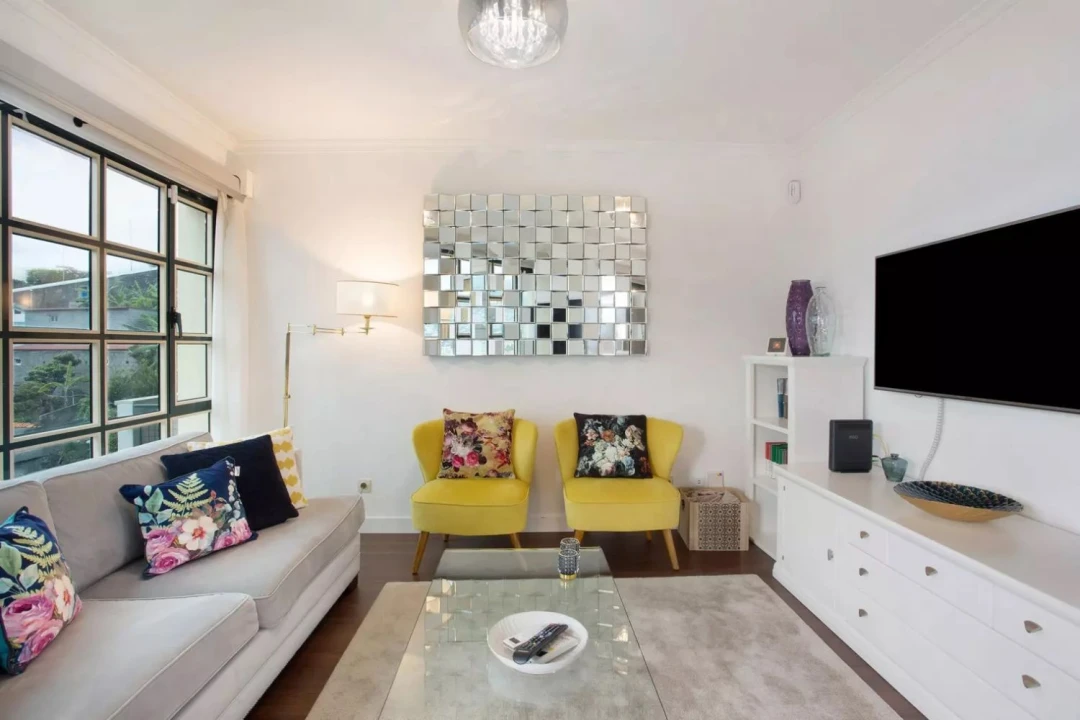 Apartamento T2 para Arrendamento férias em São Martinho Foto 1