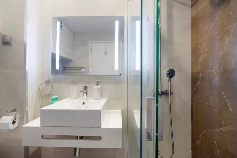 Apartamento T2 para Arrendamento férias em São Martinho Foto 16