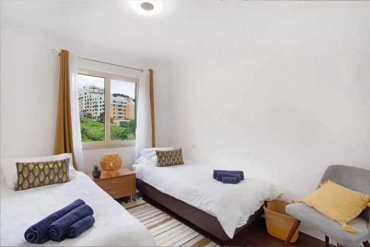 Apartamento T2 para Arrendamento férias em São Martinho Foto 17