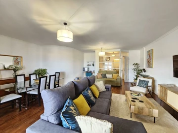 Apartamento T2 para Arrendamento férias em Funchal (Santa Luzia)