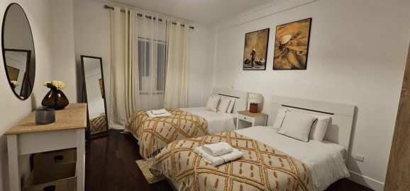 Apartamento T2 para Arrendamento férias em Funchal (Santa Luzia)