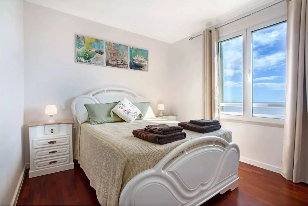 Apartamento T3 para Arrendamento férias em São Martinho Foto 15