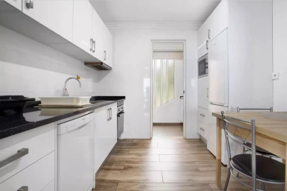 Apartamento T3 para Arrendamento férias em São Martinho