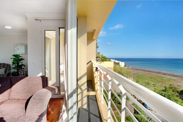 Apartamento T3 para Arrendamento férias em São Martinho Foto 3