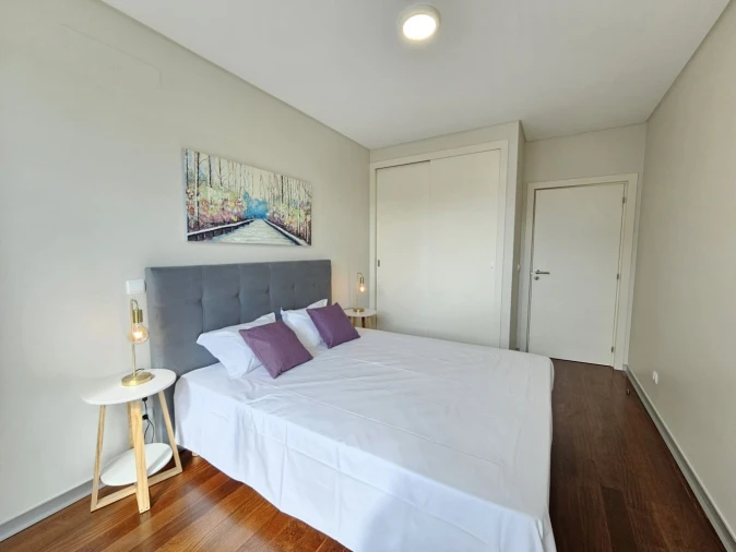 Apartamento T3 para Arrendamento férias em Funchal (Se) Foto 13